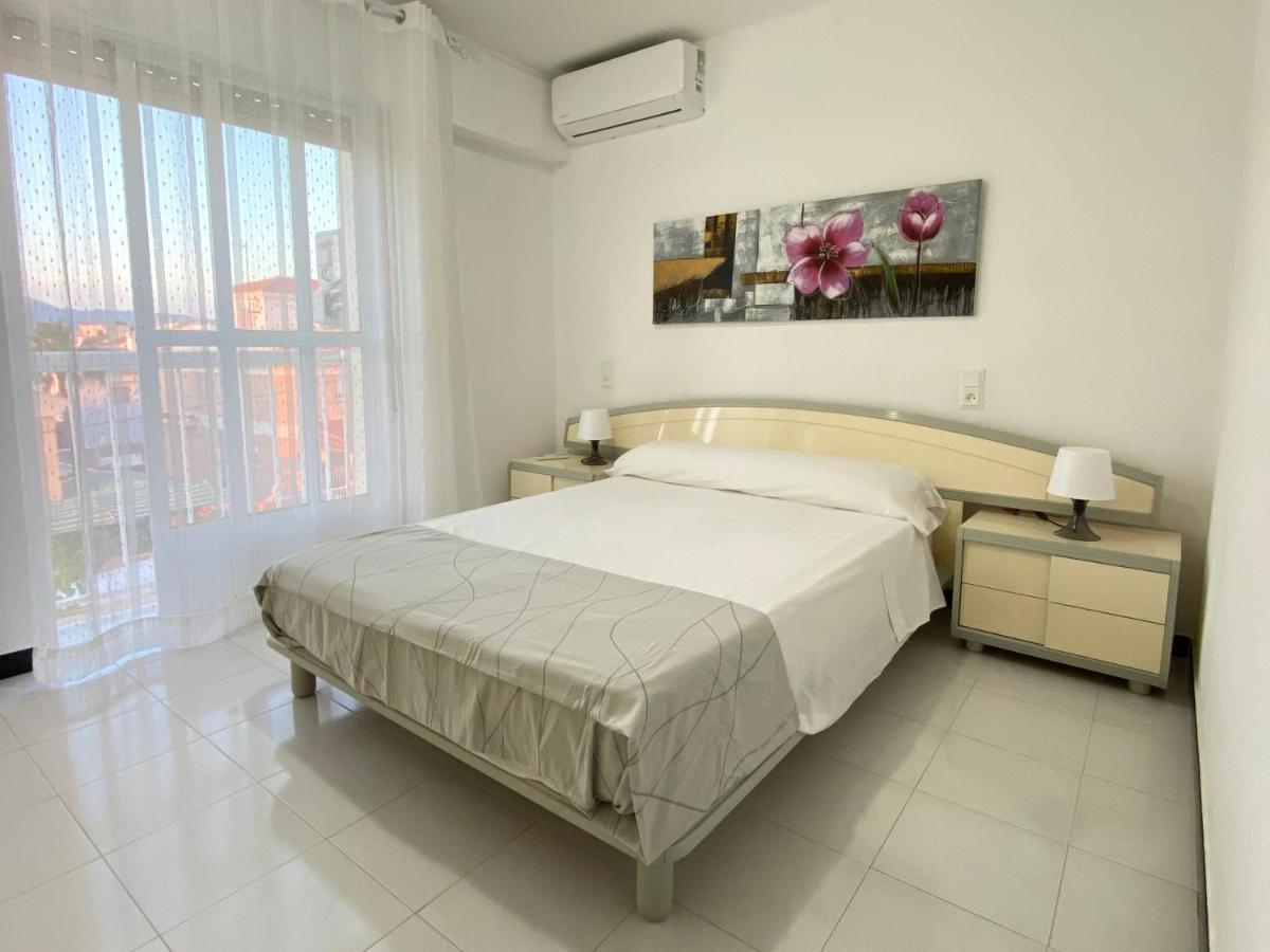 Duplex 3 Dormitorios Calabardina Exterior photo